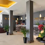 Park Grand Heathrow