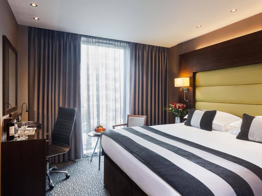Park Grand Heathrow 4* Hounslow